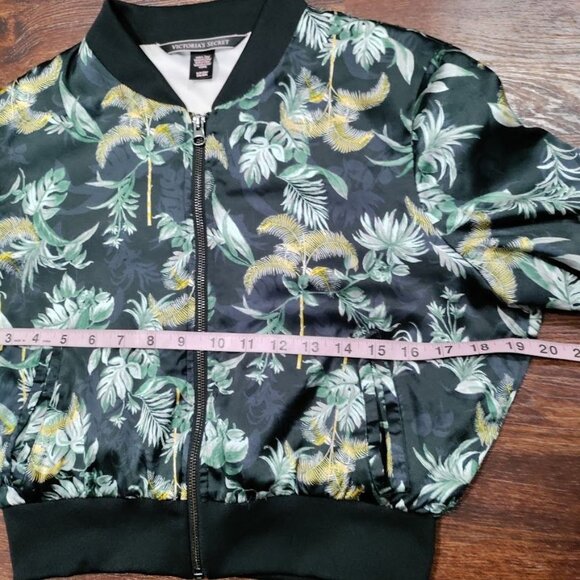 Victoria's Secret Black Luxe Palm Satin Twee Retro Bomber Black Cropped Jacket S - Picture 6 of 12